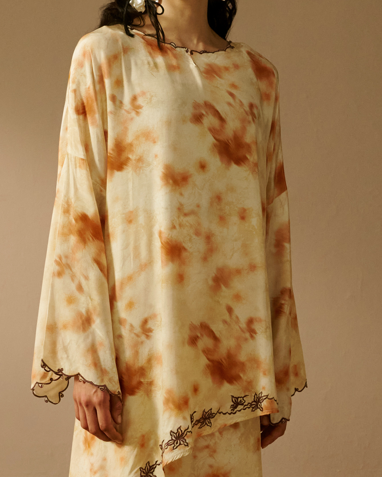 Alunan Set in Cream