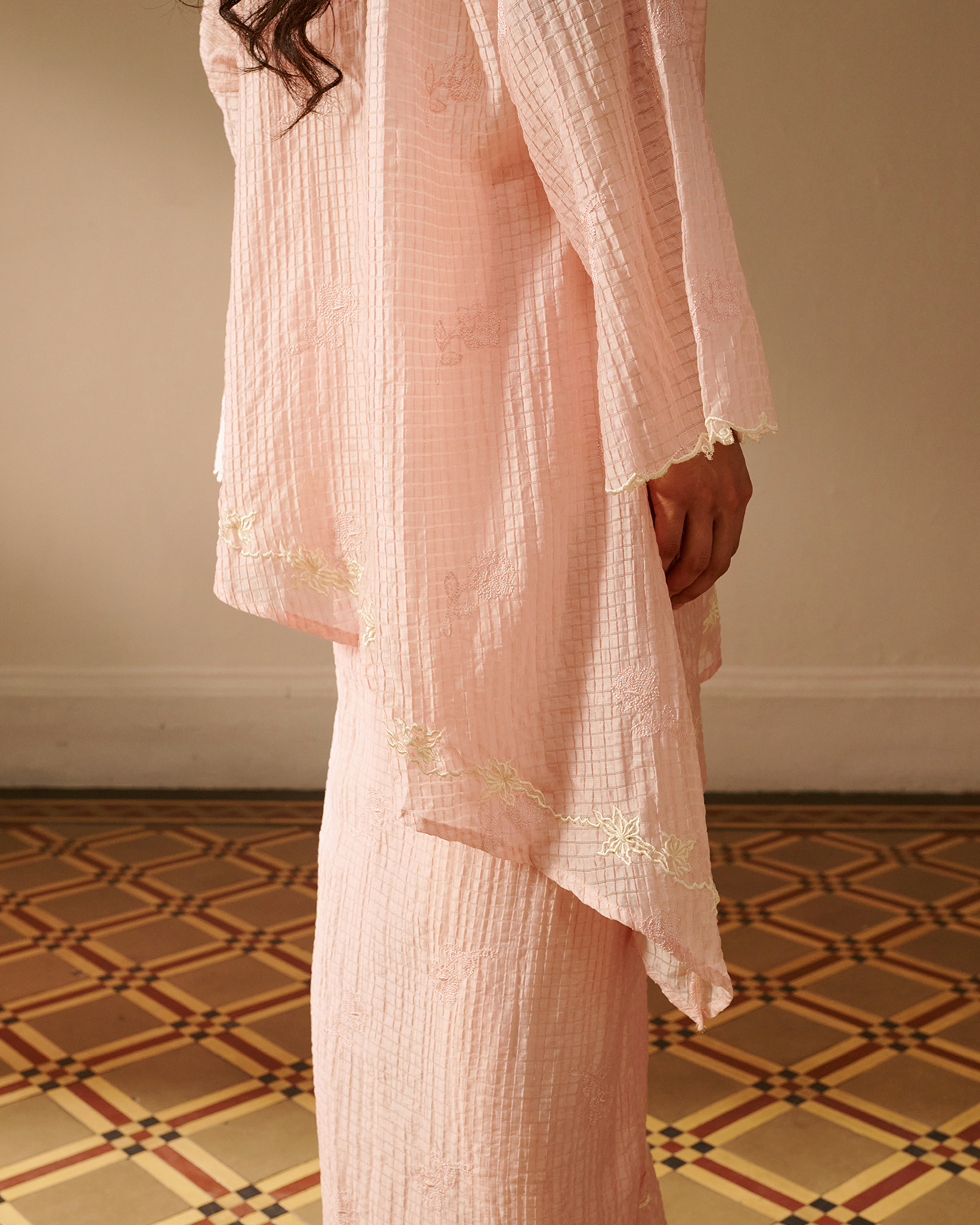 Alunan Set in Pink
