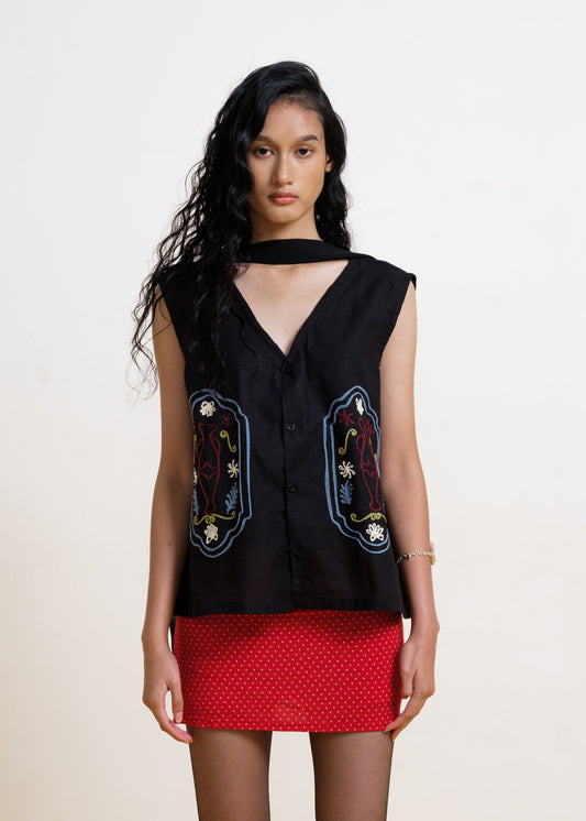 Urna Vest