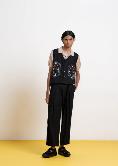 Urna Vest